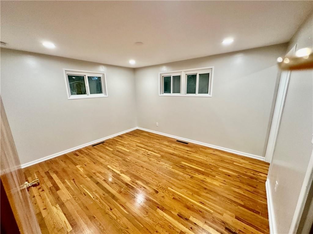 304 S Clayton Avenue — photo 31