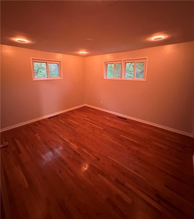 304 S Clayton Avenue — photo 36