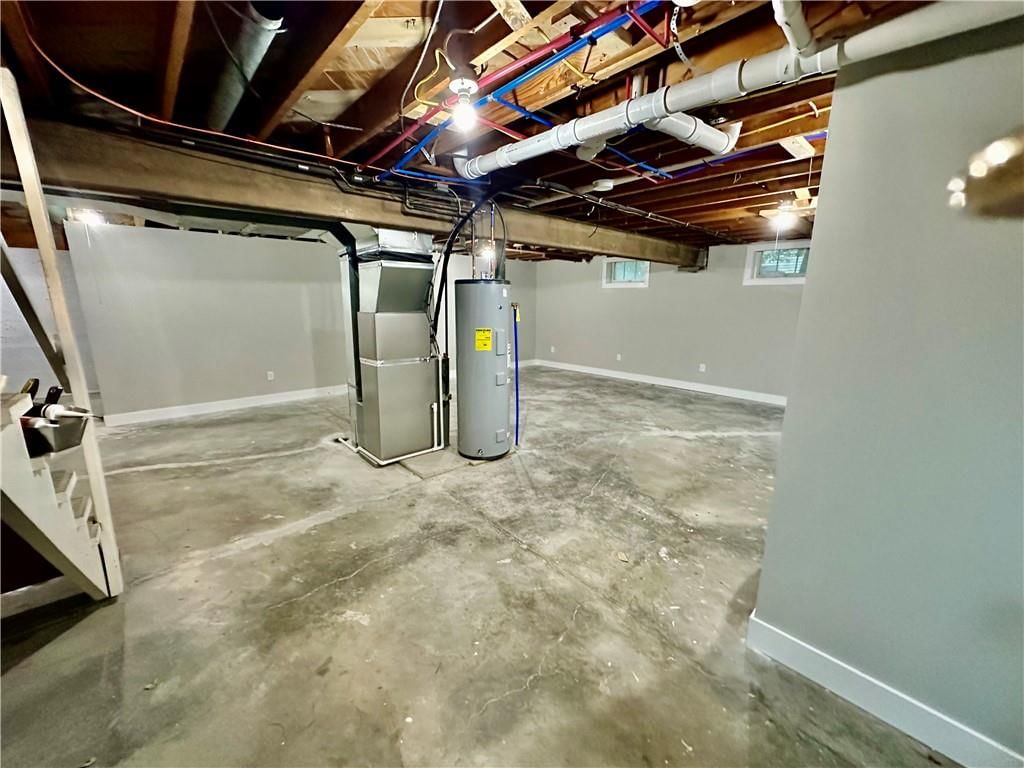 304 S Clayton Avenue — photo 38
