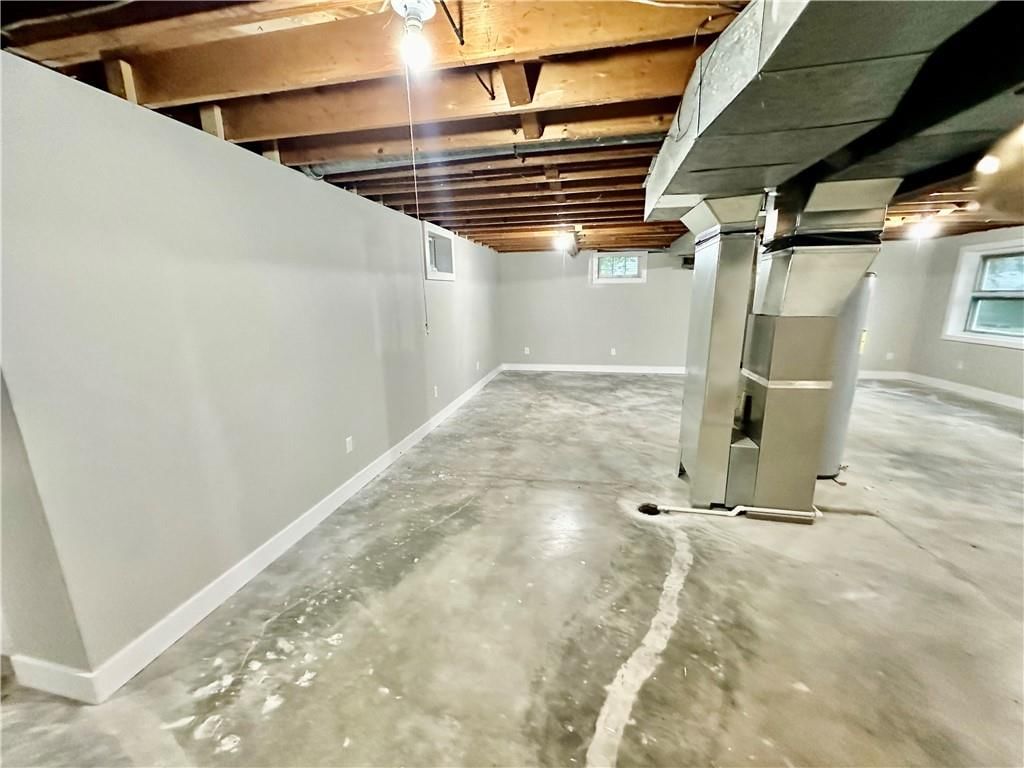 304 S Clayton Avenue — photo 44
