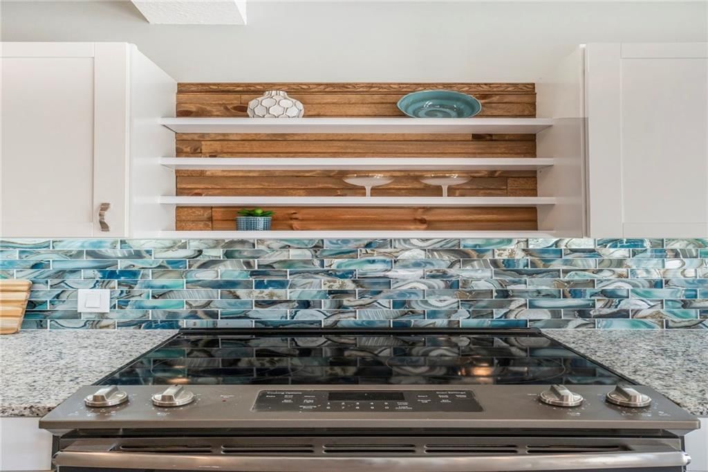 410 Walnut Street — photo 12