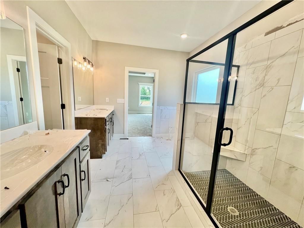 7808 N Spruce Avenue — photo 18