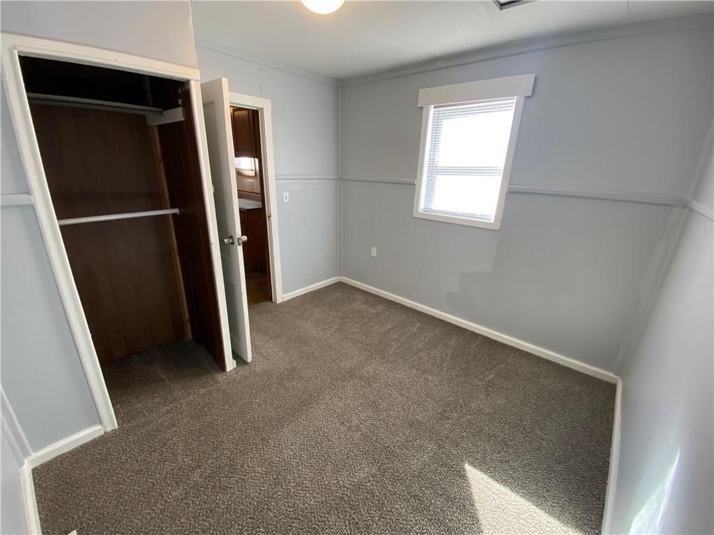 2304 Walnut Street — photo 15