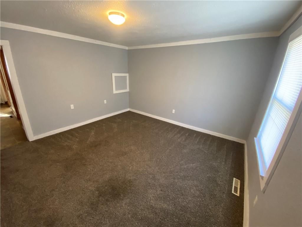 2304 Walnut Street — photo 6