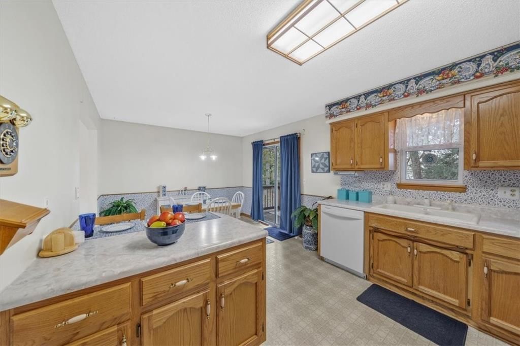 16011 Ann Avenue — photo 13