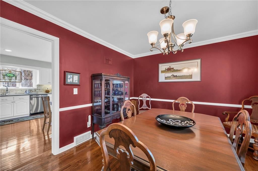 9318 ROE Avenue — photo 12