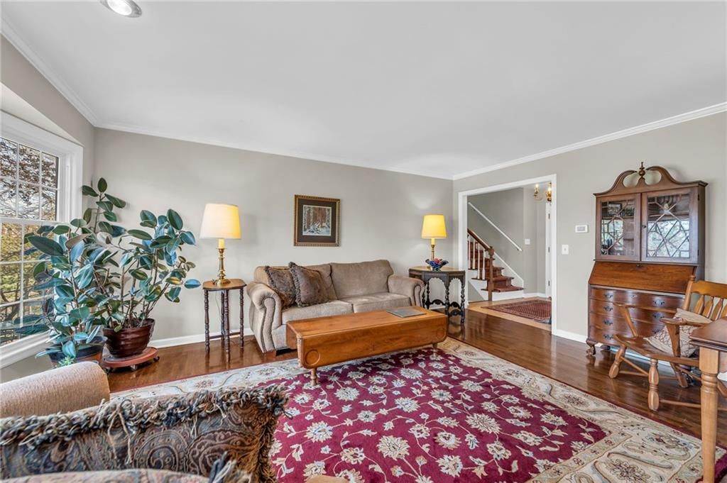 9318 ROE Avenue — photo 14