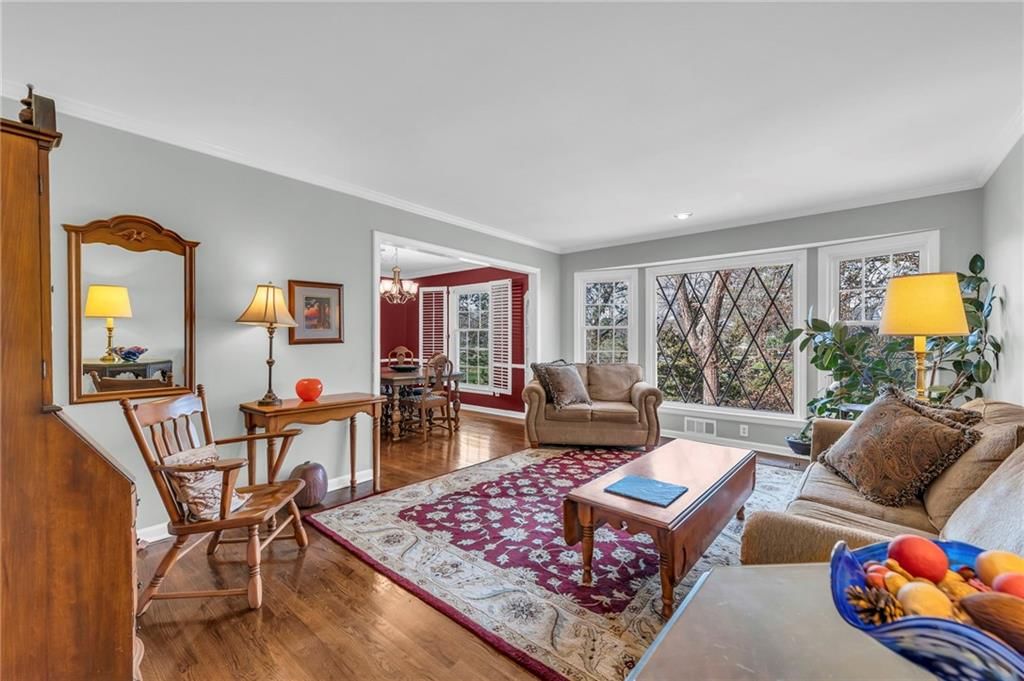 9318 ROE Avenue — photo 15
