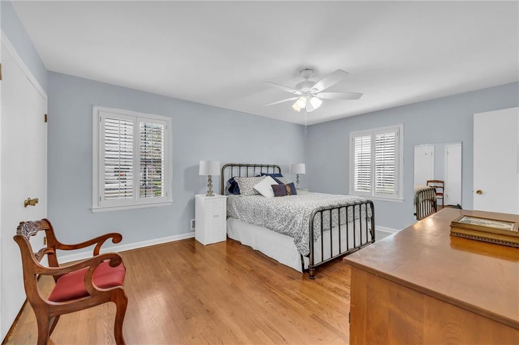 9318 ROE Avenue — photo 21