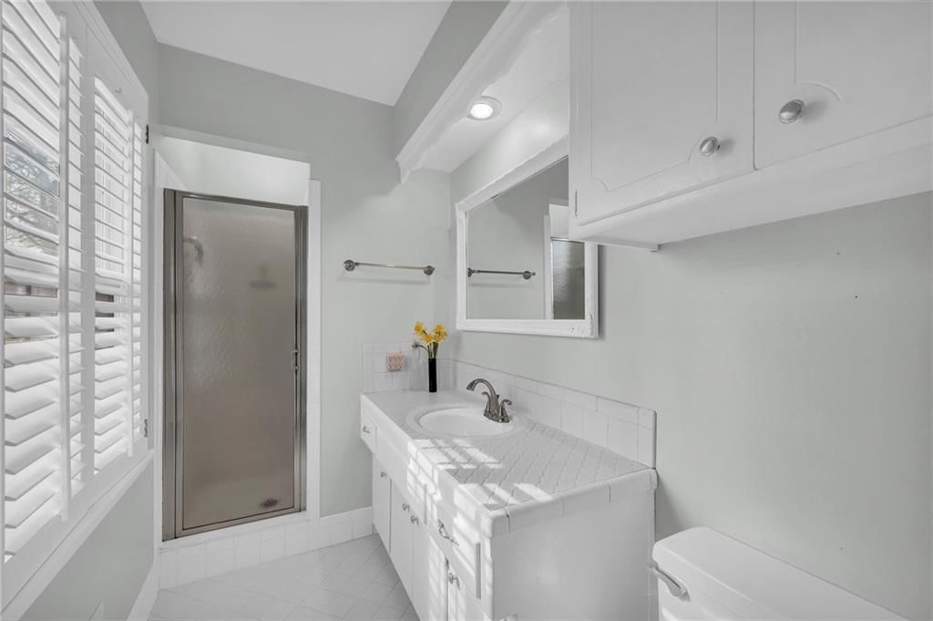 9318 ROE Avenue — photo 24