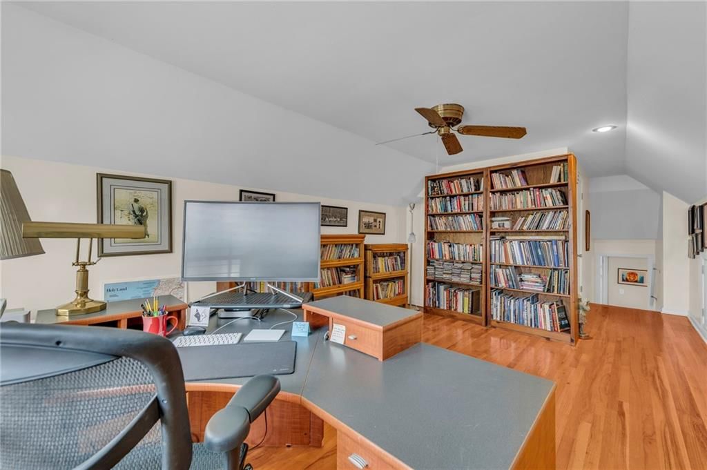 9318 ROE Avenue — photo 26