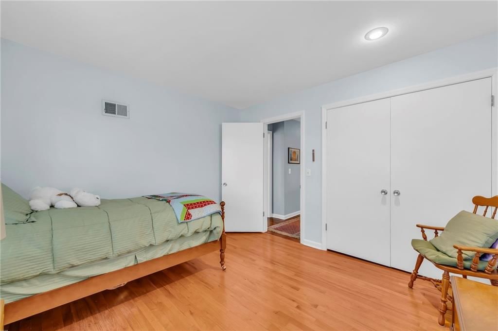 9318 ROE Avenue — photo 28