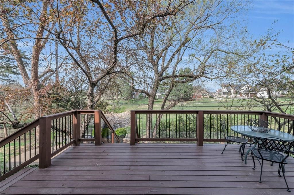 9318 ROE Avenue — photo 38