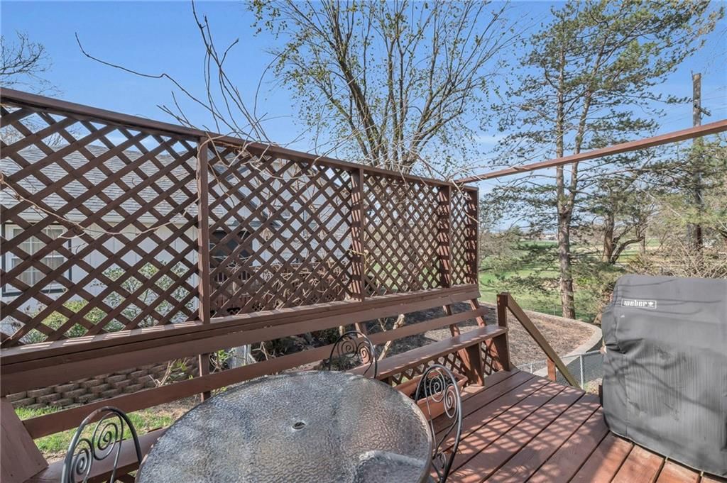 9318 ROE Avenue — photo 42