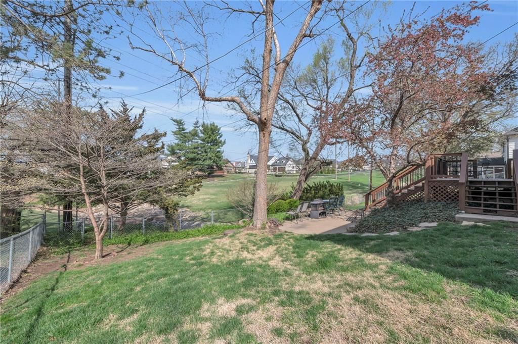 9318 ROE Avenue — photo 43
