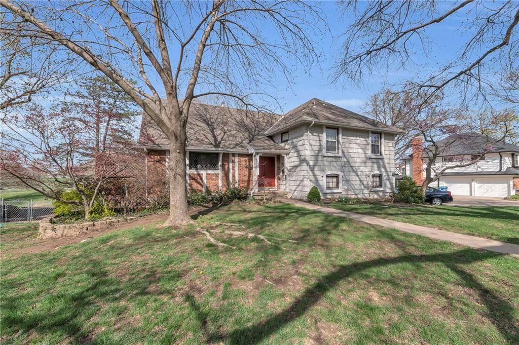 9318 ROE Avenue — photo 49