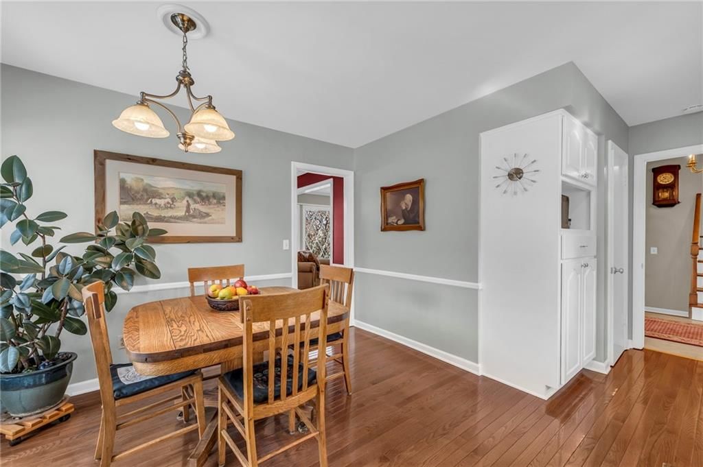 9318 ROE Avenue — photo 7