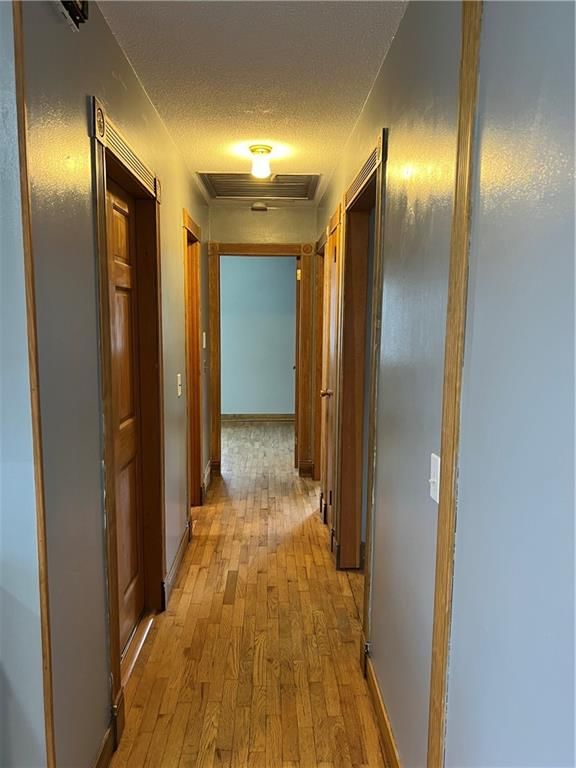 901 W Chestnut Street — photo 18