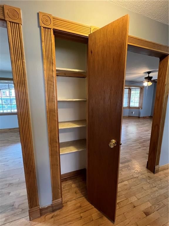 901 W Chestnut Street — photo 24
