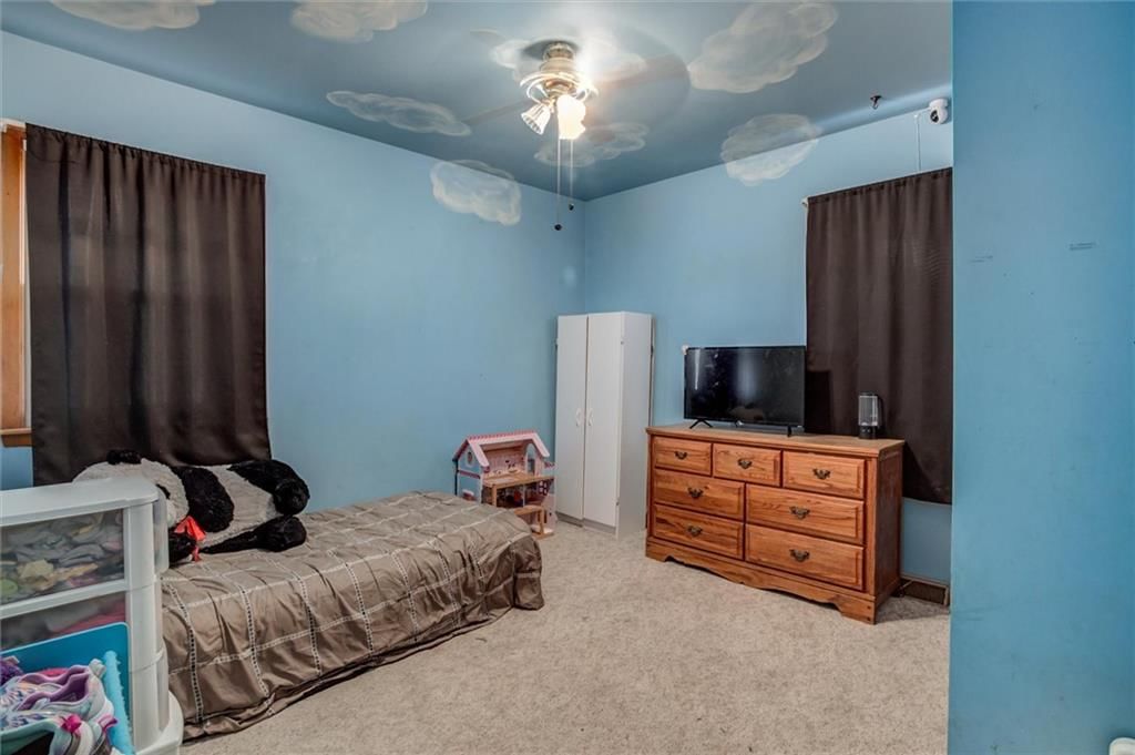 315 E Ford Street — photo 18