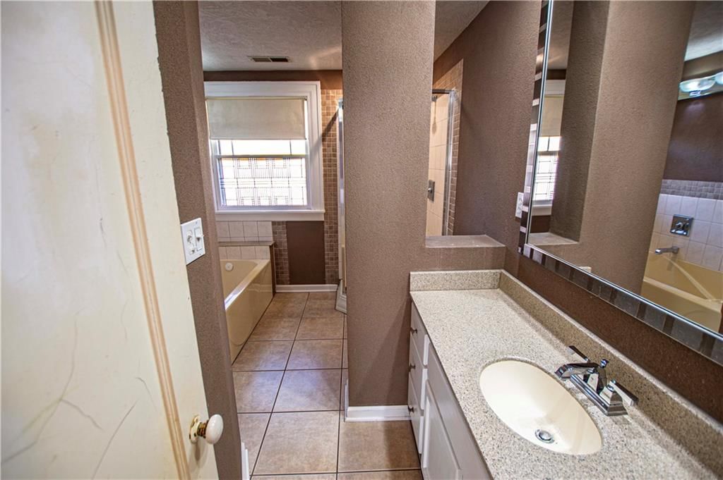 5100 Walnut Street — photo 26