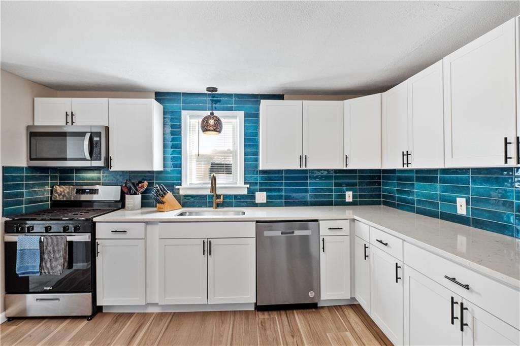 921 Sherman Avenue — photo 14