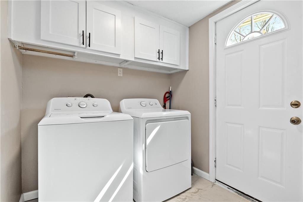 921 Sherman Avenue — photo 16