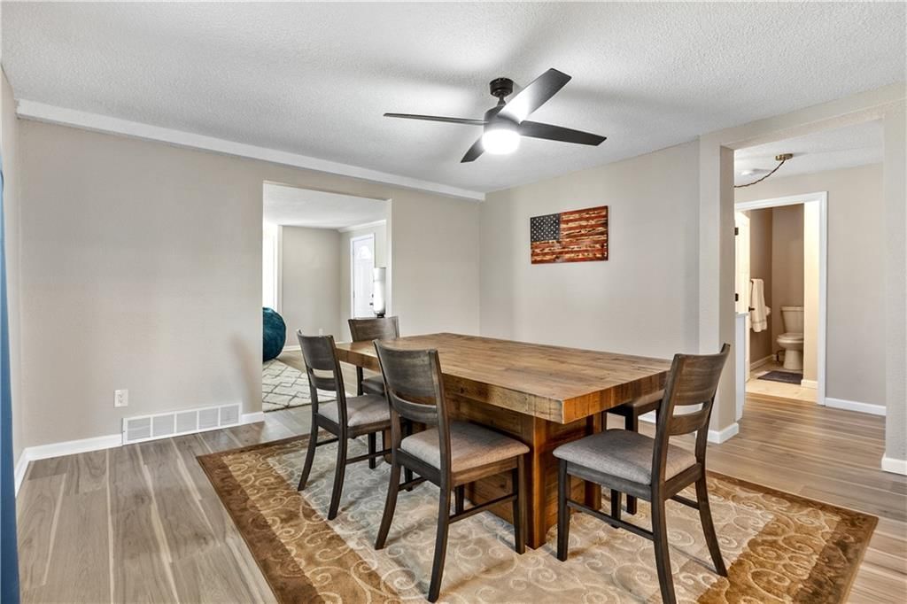 921 Sherman Avenue — photo 17