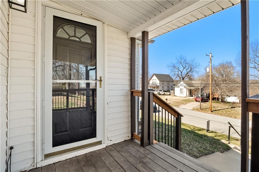 921 Sherman Avenue — photo 19