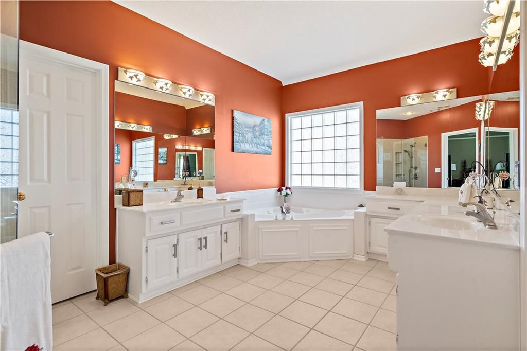 5103 W 155th Terrace — photo 25