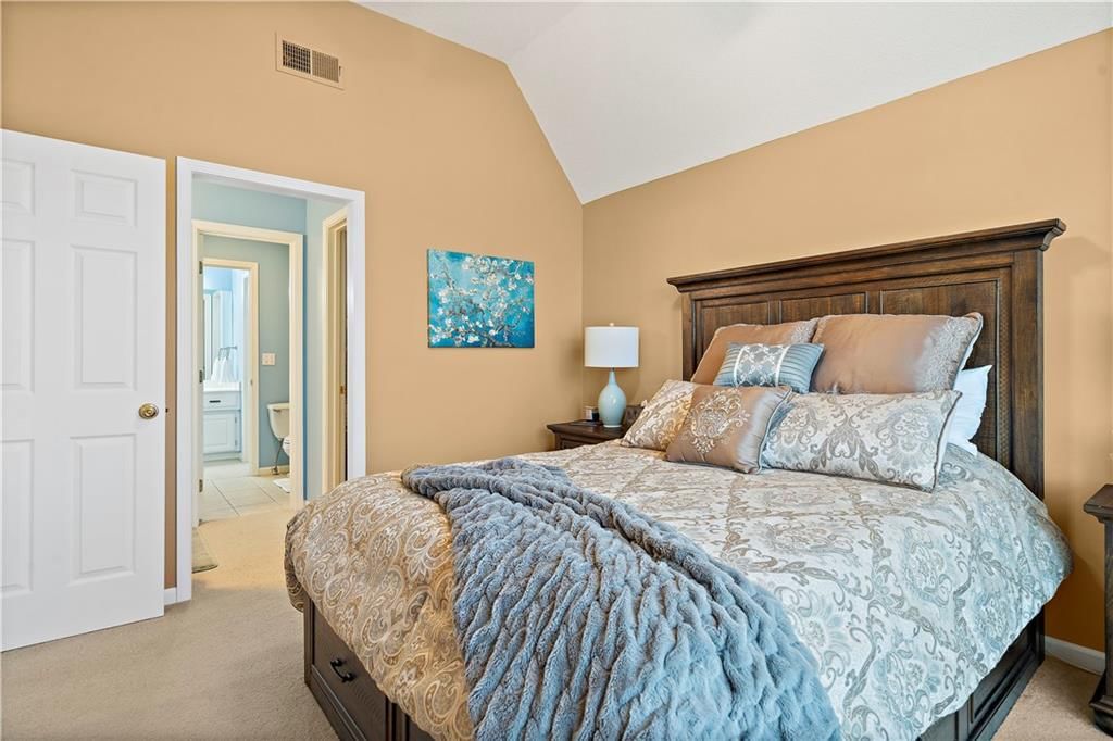 5103 W 155th Terrace — photo 35