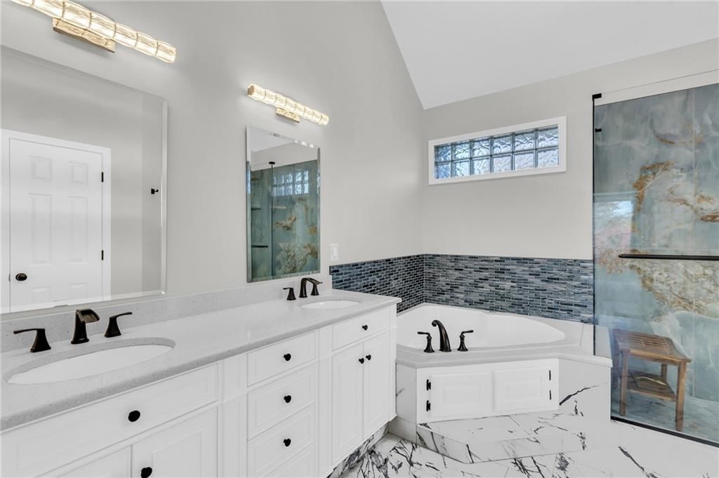 14105 Parkhill Lane — photo 23