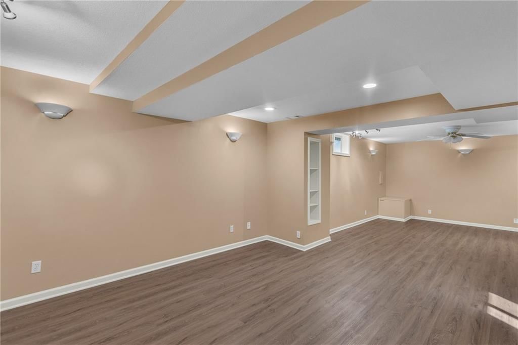 14105 Parkhill Lane — photo 28