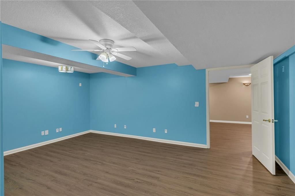 14105 Parkhill Lane — photo 33