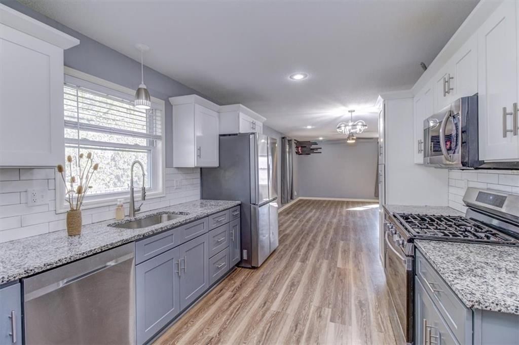 300 NE 101ST Place — photo 11