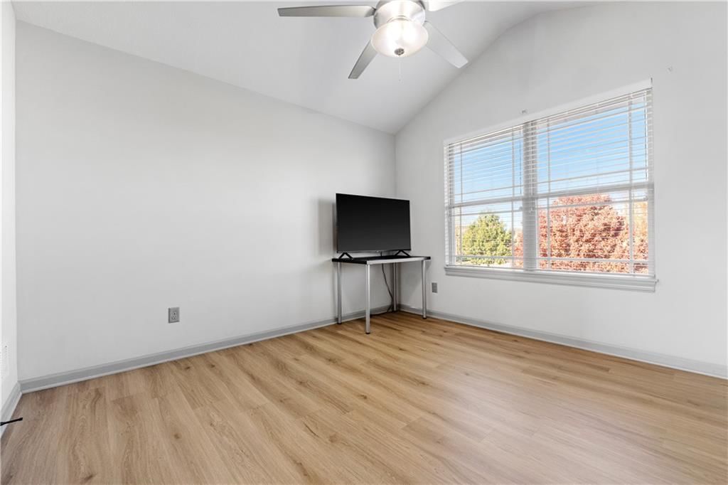 17313 W 198th Terrace — photo 32