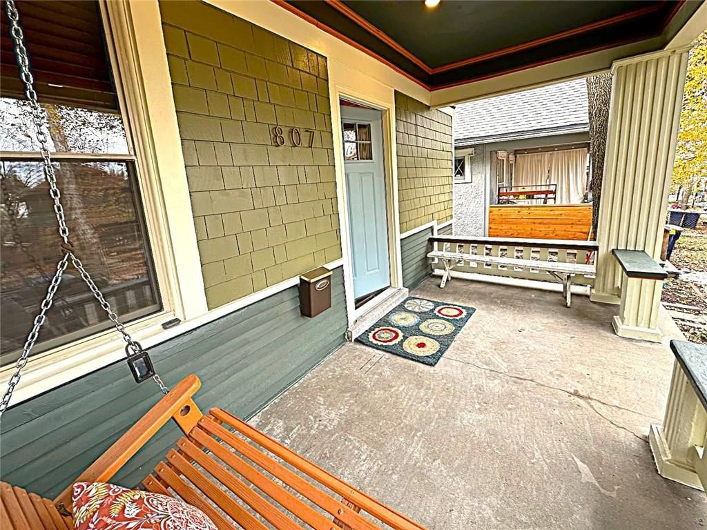 807 E 41st Street — photo 4
