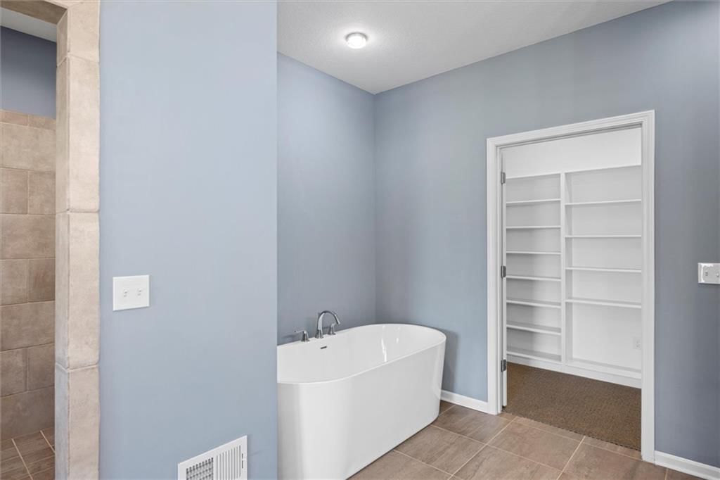 22308 E 291st Street — photo 24