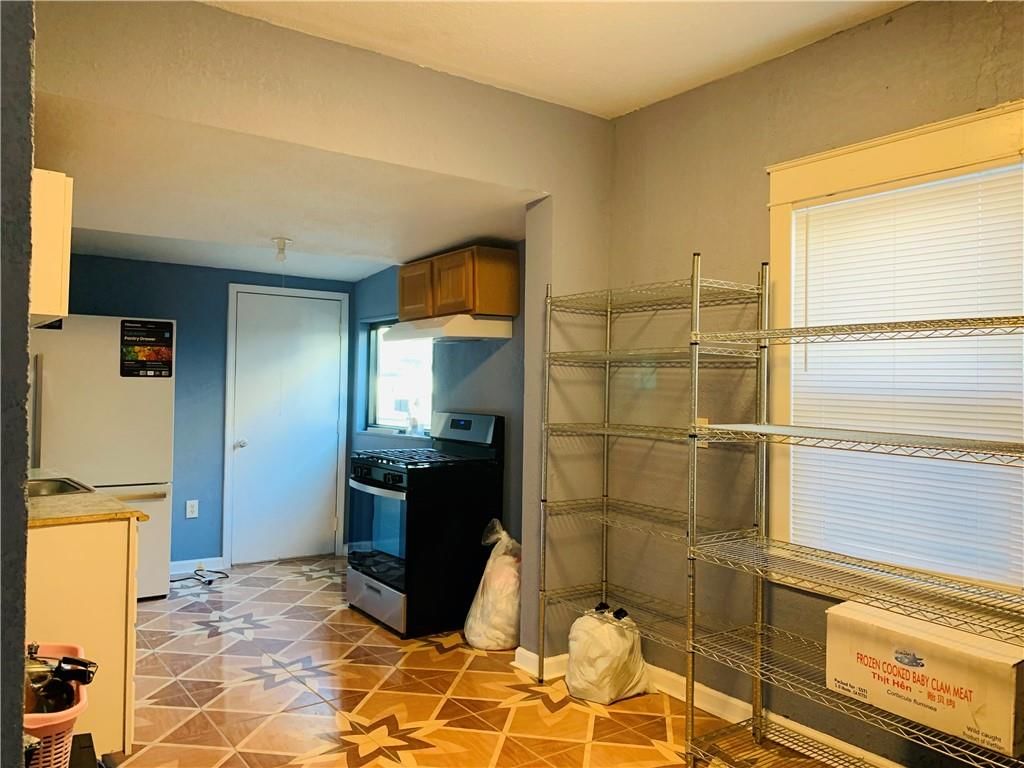 348 Hardesty Avenue — photo 5