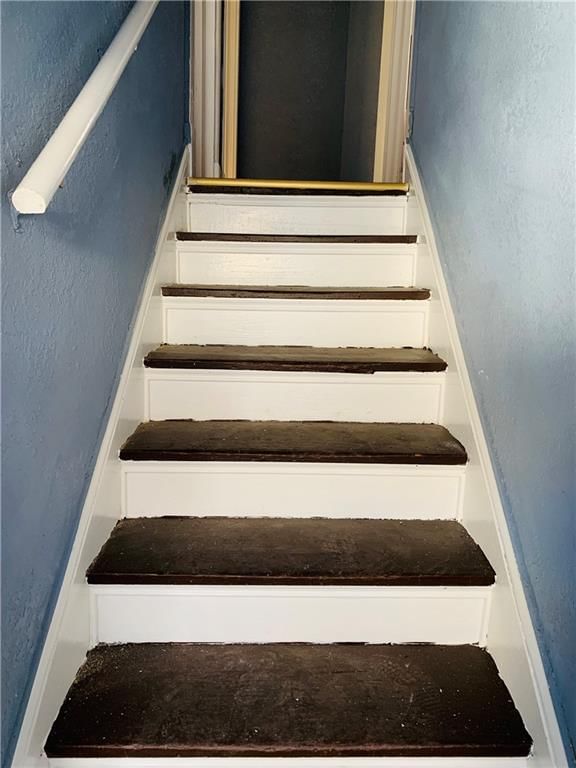 348 Hardesty Avenue — photo 6