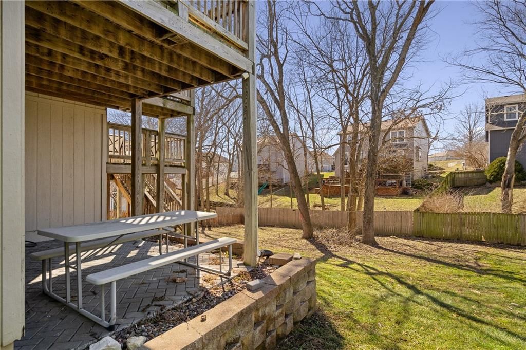 1128 N Jones Road — photo 47
