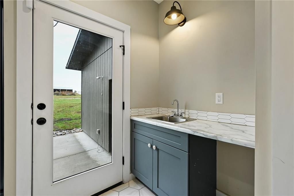 15314 S Smart Road E — photo 31
