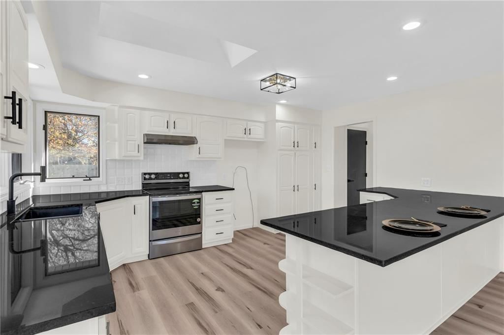 11604 E 62nd Street — photo 2