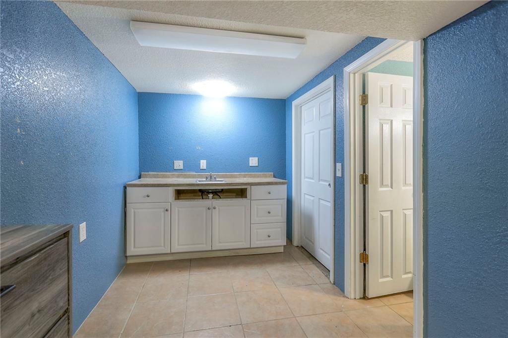3521 Randall Drive — photo 31