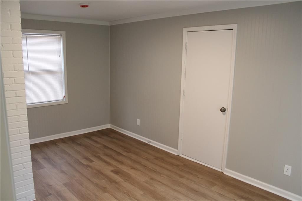 8321 Riley Street — photo 9