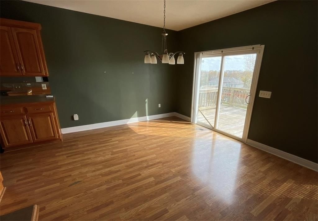 1131 N GLENVIEW Avenue — photo 9