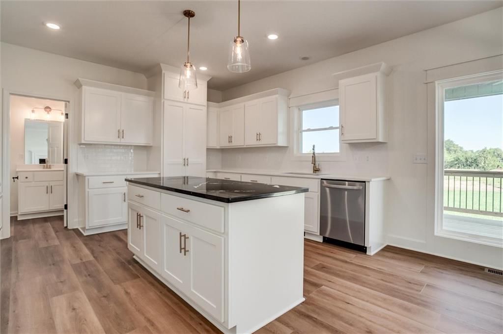 7812 NE 106TH Terrace — photo 7