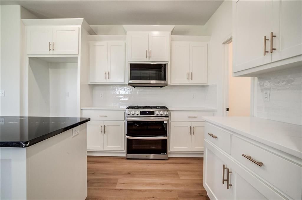 7812 NE 106TH Terrace — photo 9