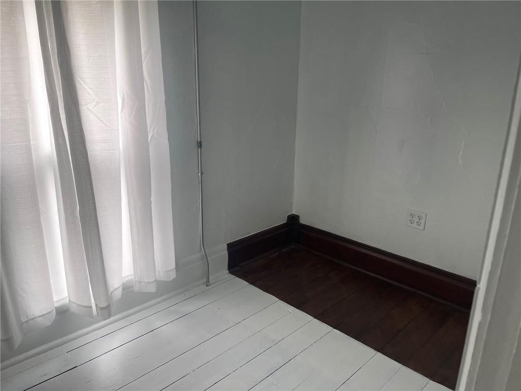 311 Center Street — photo 15