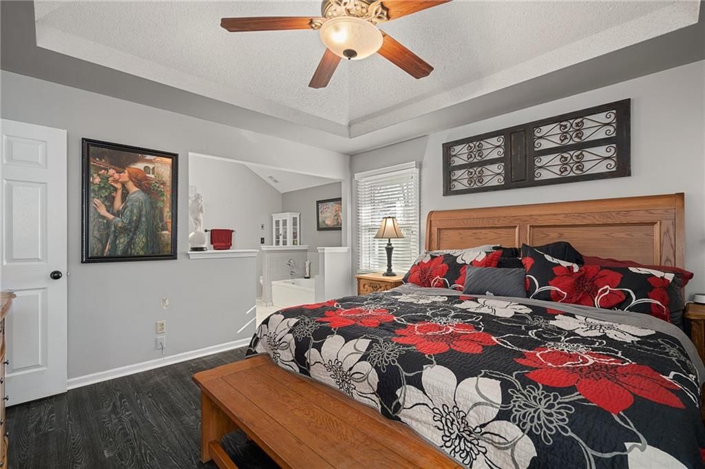 1123 NE Deerbrook Terrace — photo 32